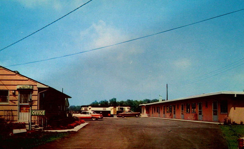 Monroe Motel - Old Postcard View (newer photo)